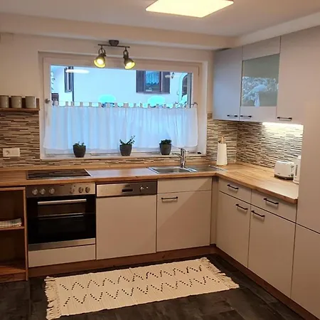 Alpski Skrat, Apartmán