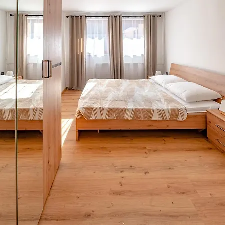 Alpski Skrat, Kranjska Gora