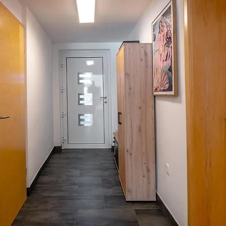 Alpski Skrat, Kranjska Gora