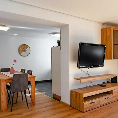 Lejlighed Alpski Skrat,