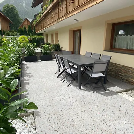 Alpski Skrat, Apartmán