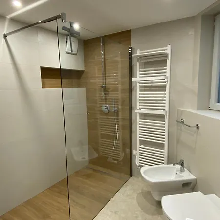 Alpski Skrat, Appartamento