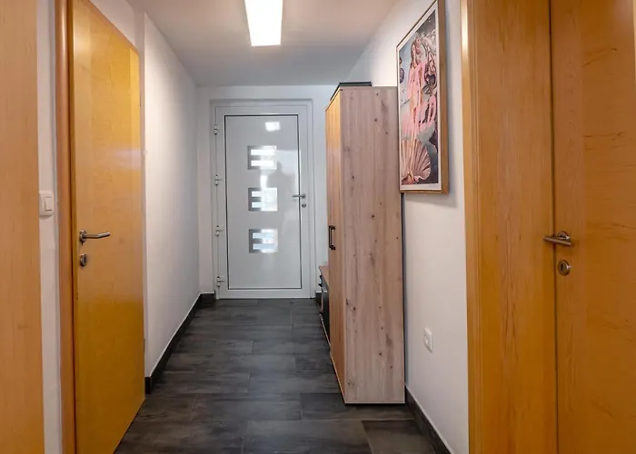 Alpski Skrat, كْرانْيِسكا غورا