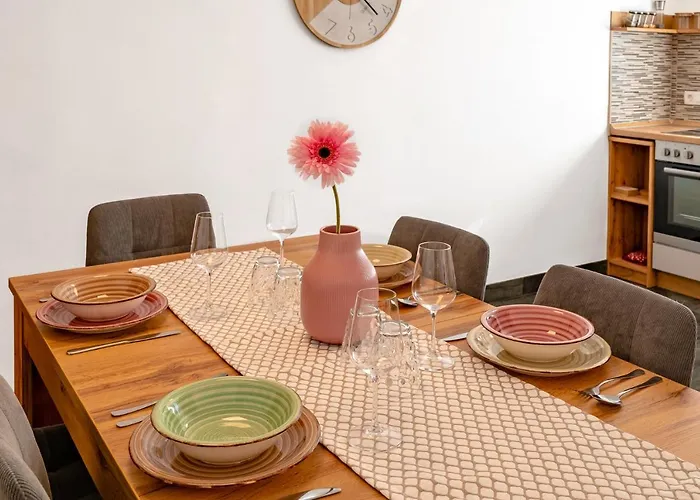 شقة Alpski Skrat, *