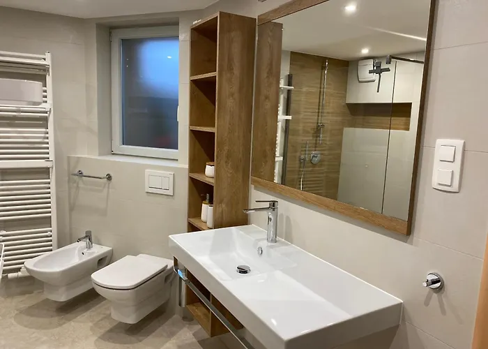 Alpski Skrat, شقة